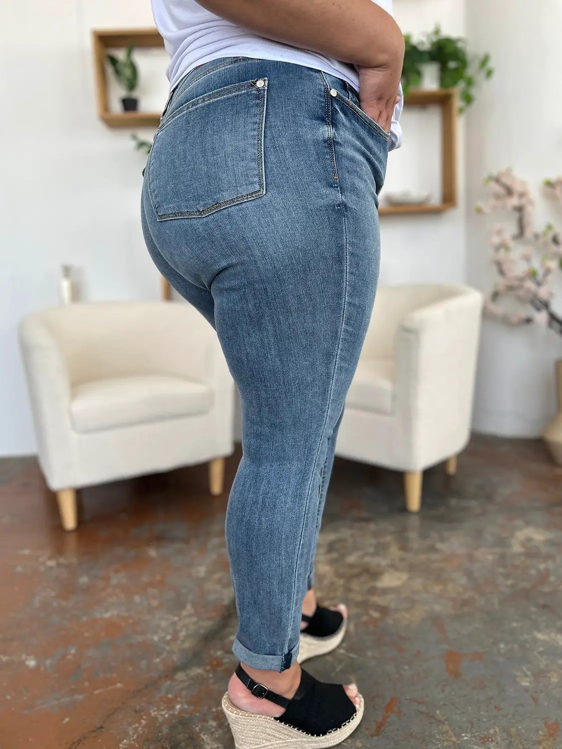 Full Size Cuffed Hem Slim Jeans | Judy Blue by Trendsi