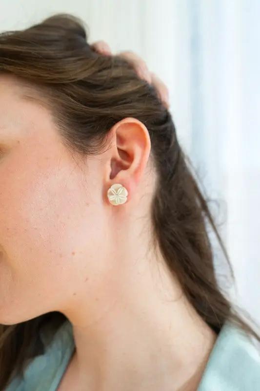 Sand Dollar Studs - Ivory by Spiffy & Splendid