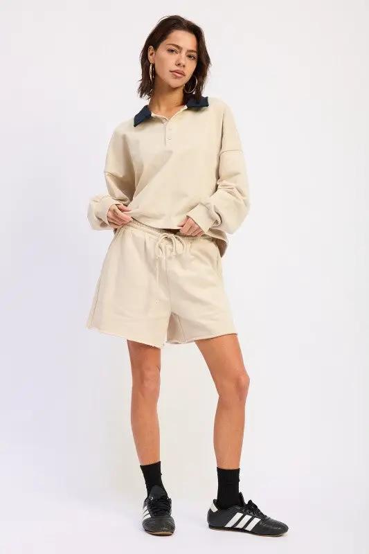CONTRAST COLLAR PULLOVER TOP | Emory Park by Emory Park