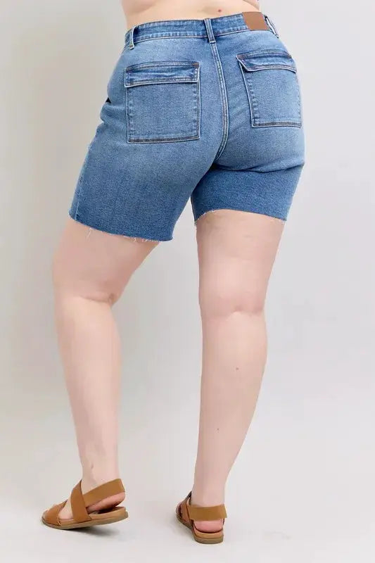 Full Size Mid Rise Bermudas Denim Shorts W/ Back Flap Pockets Plus | Judy Blue by Trendsi