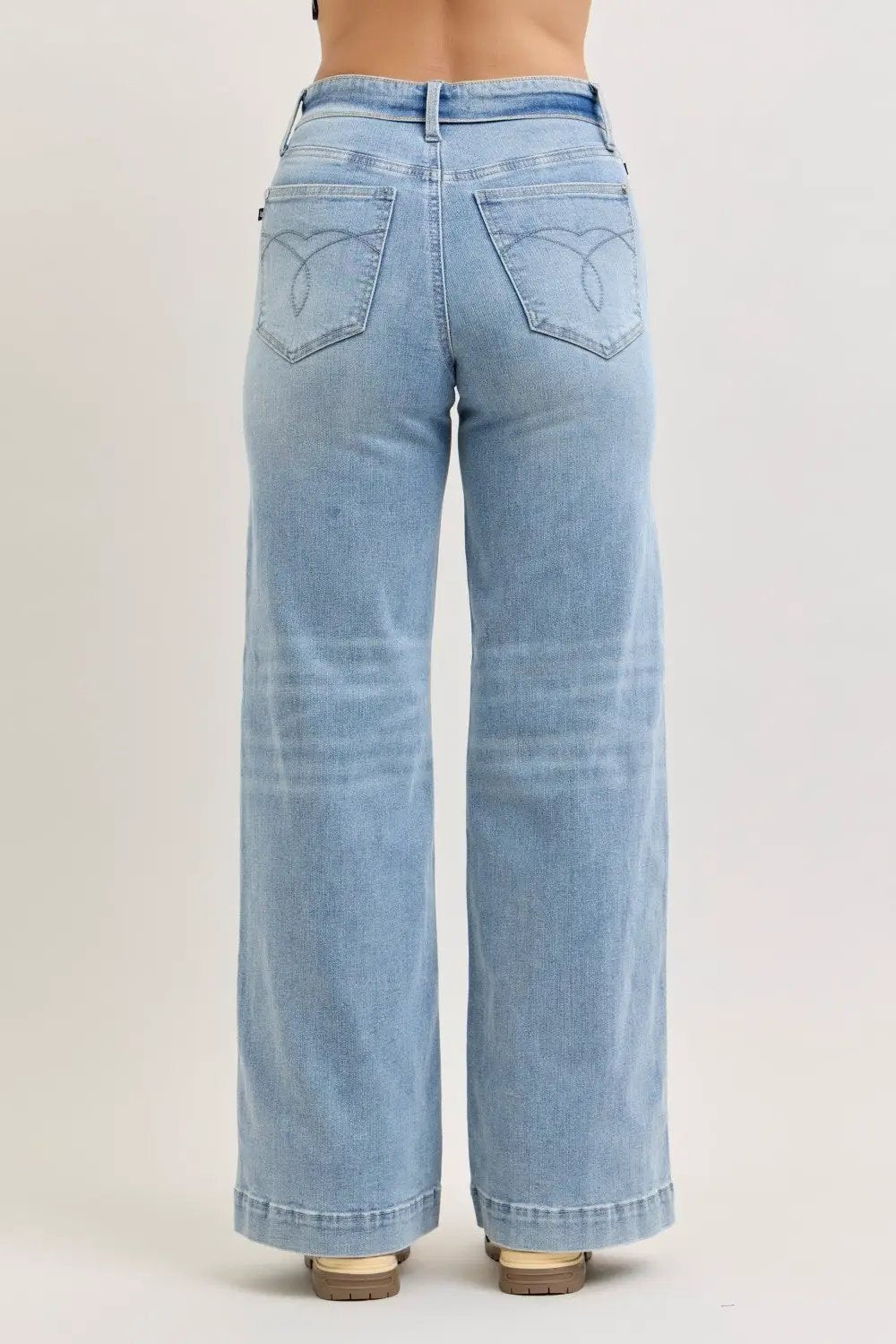 Mid Rise Retro Wide Leg Jeans with Fold-over Waistband | Judy Blue by Trendsi
