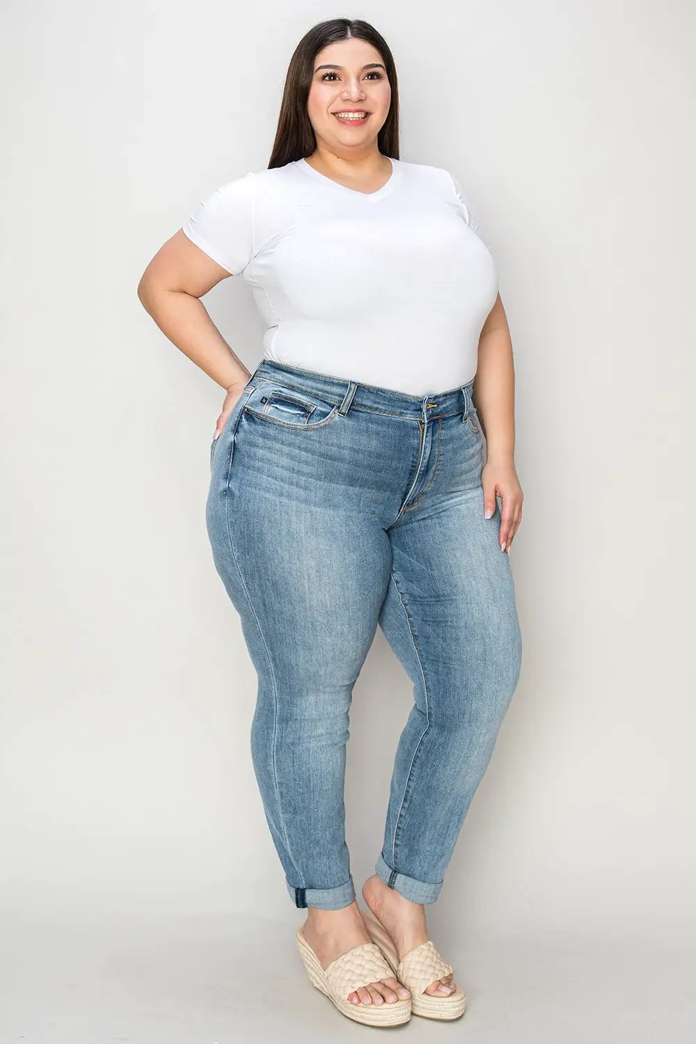 Full Size Cuffed Hem Slim Jeans | Judy Blue by Trendsi