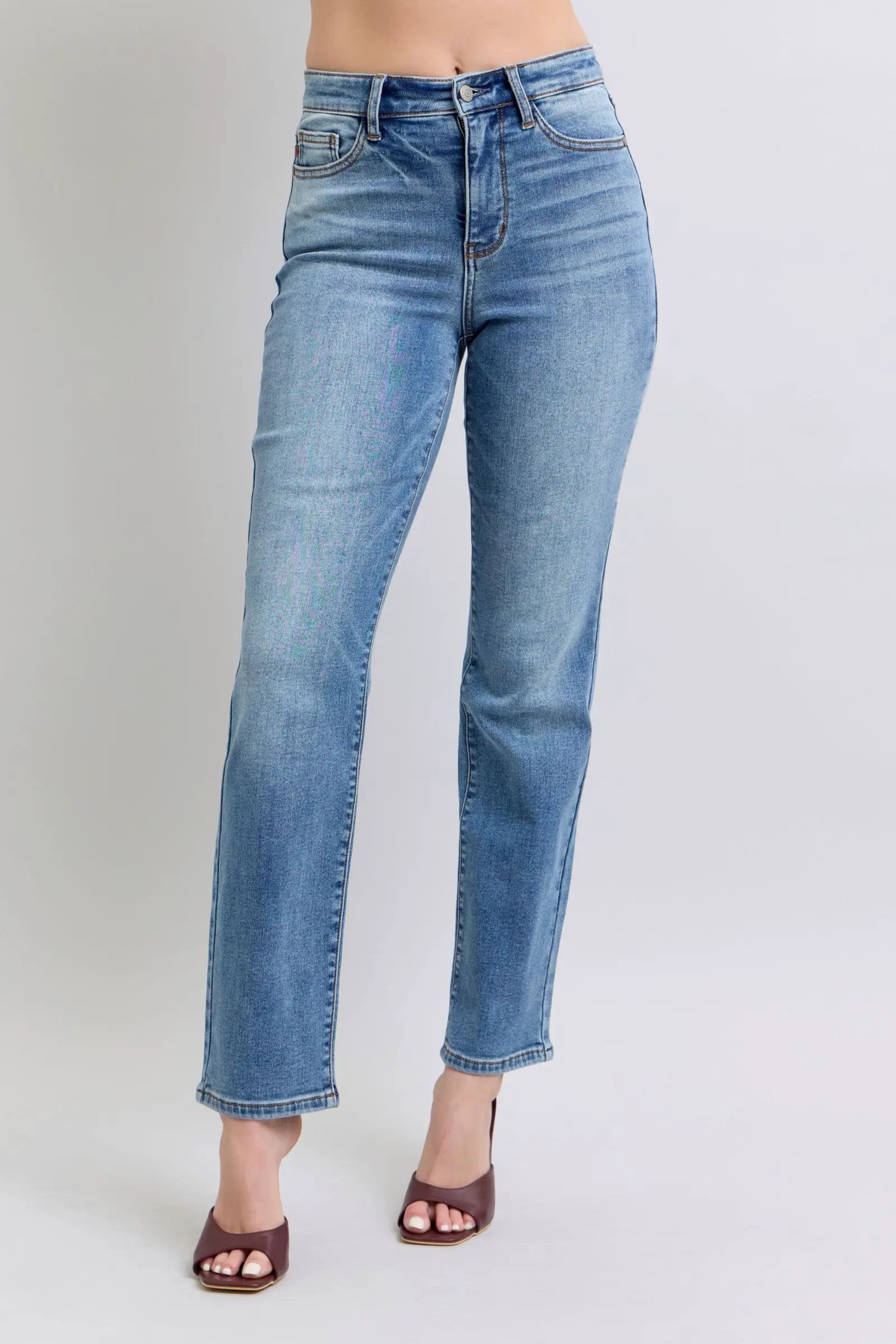 Full Size Run Vintage Wash Thermal Straight Jeans | Judy Blue by Trendsi