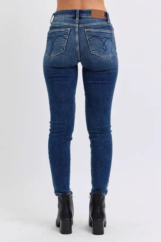 Full Size Mid-Rise Waist Skinny Jeans with Pockets | Judy Blue by Trendsi
