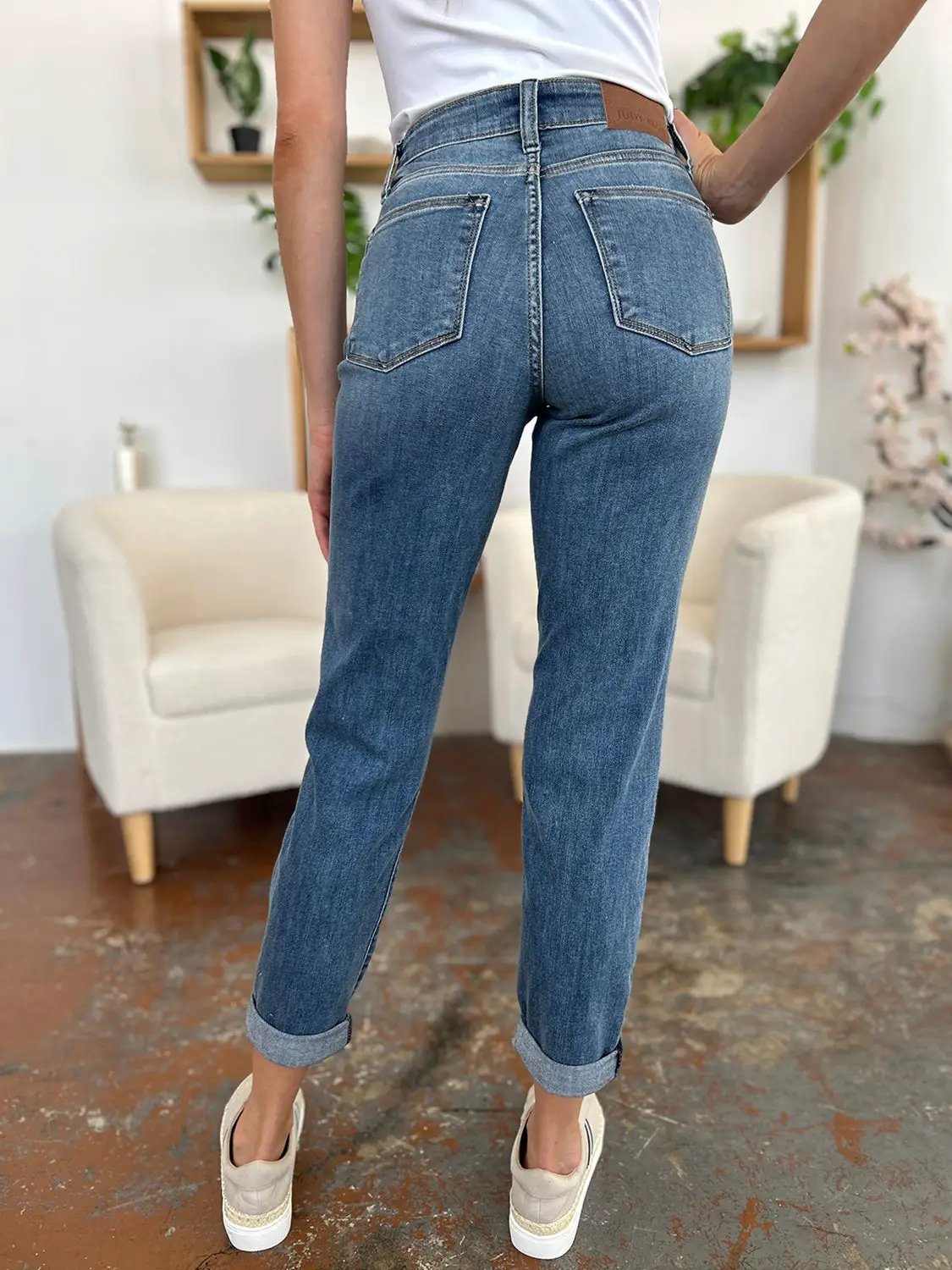 Full Size Cuffed Hem Slim Jeans | Judy Blue by Trendsi