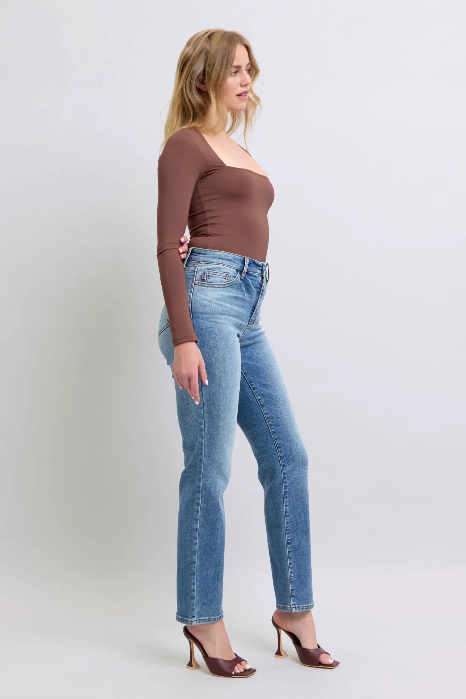 Full Size Run Vintage Wash Thermal Straight Jeans | Judy Blue by Trendsi