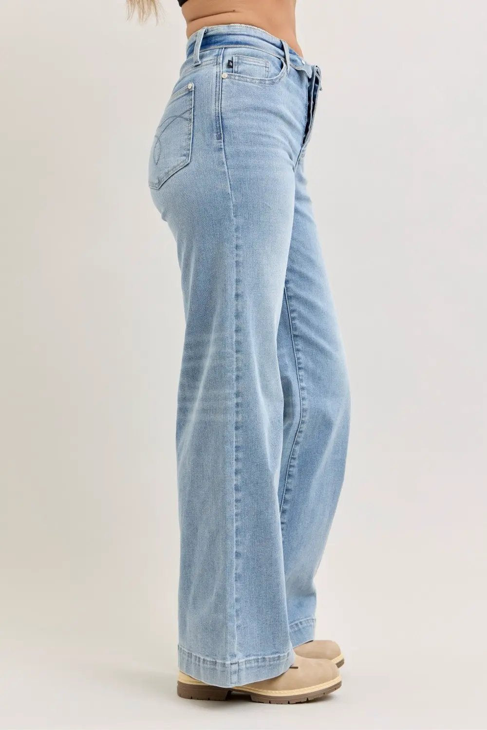 Mid Rise Retro Wide Leg Jeans with Fold-over Waistband | Judy Blue by Trendsi