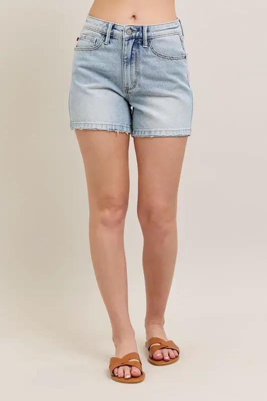 Full Size Frayed Hem High Rise Denim Shorts with Pockets Plus Size | Judy Blue by Trendsi